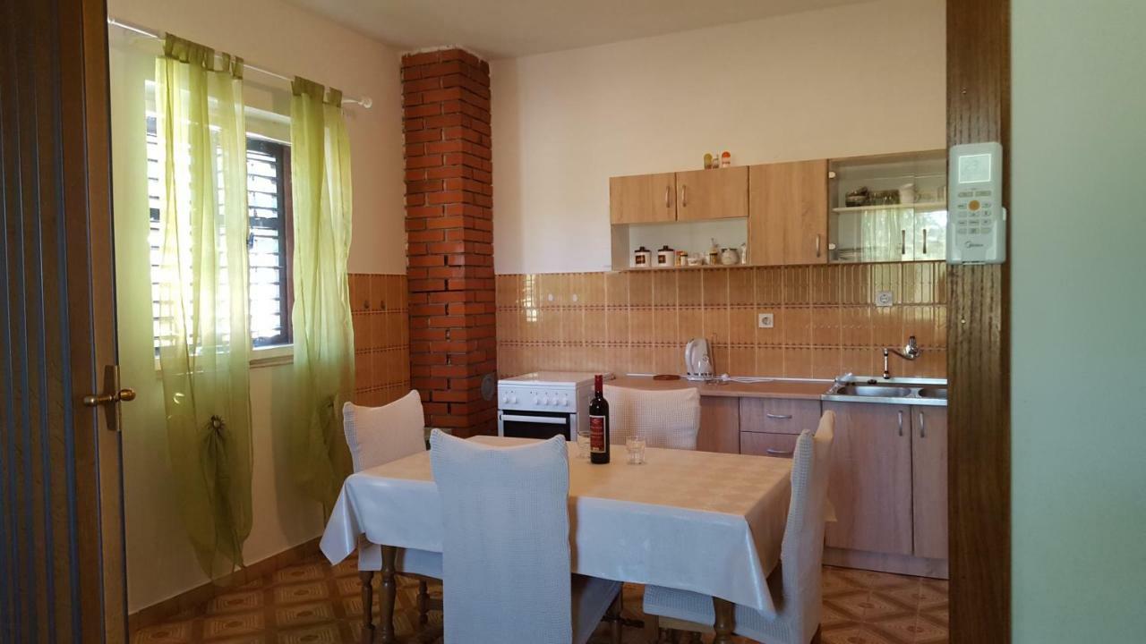 Vacation home Ivan Kasic Buitenkant foto